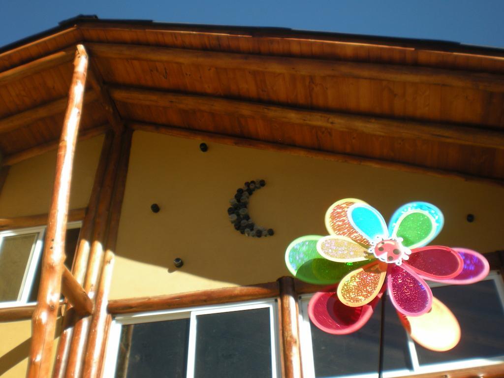 פורטרריז'וס Complejo De Cabanas Tierra De Luna מראה חיצוני תמונה